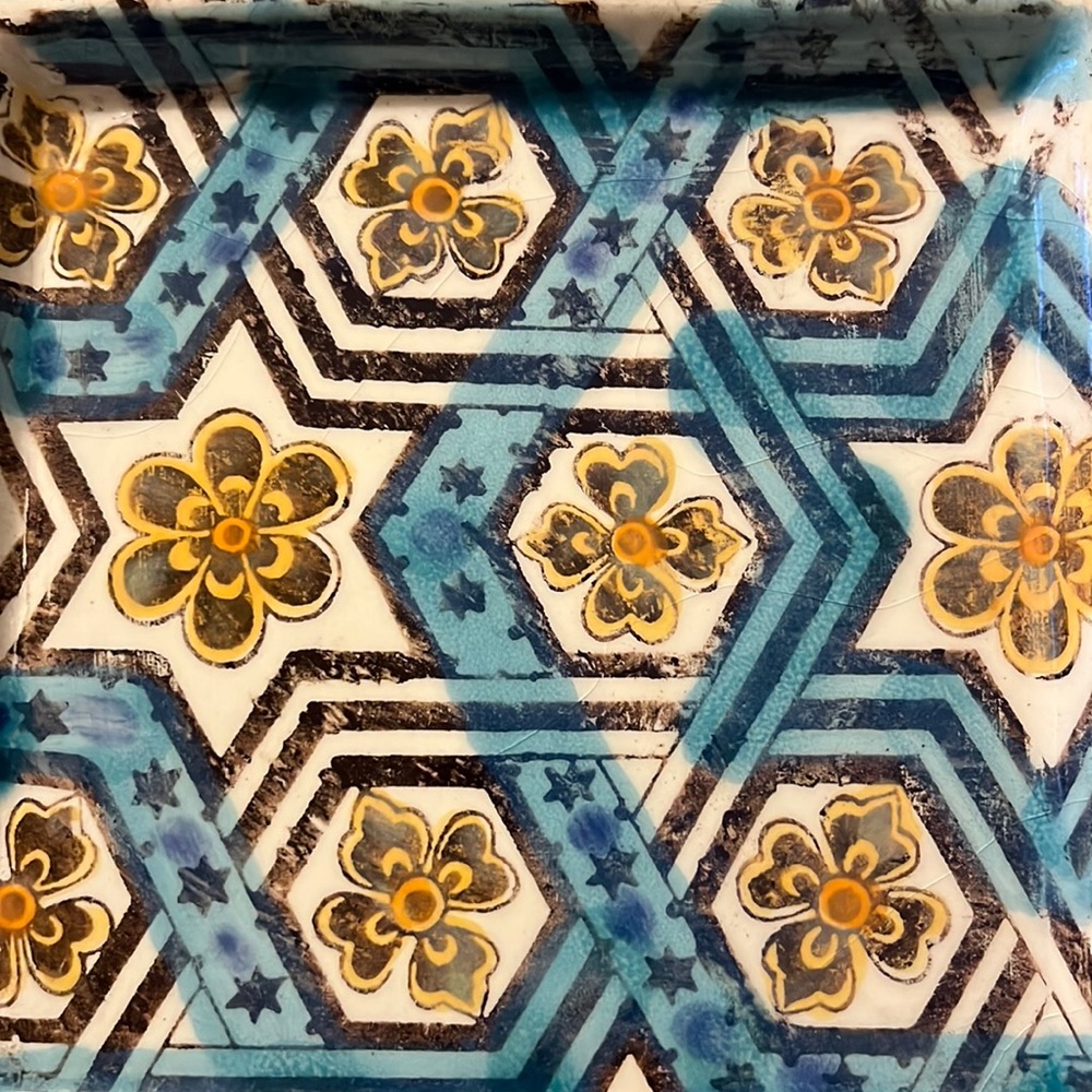 Meet your Posher, Rooz